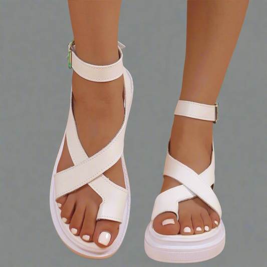 Elsa - Sommer-Sandale mit dicker Sohle aus Premium-Material